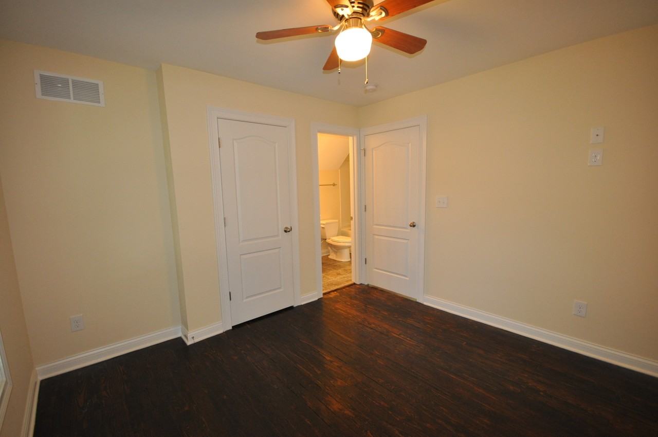 613 Addison Ave - Photo 7 of 13