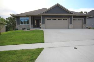 featured image of 1716 Stone Crest Drive Northeast