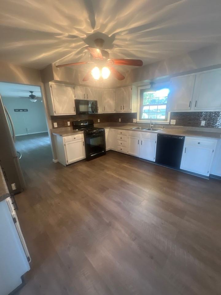 520 E Mulberry St - Photo 3 of 14