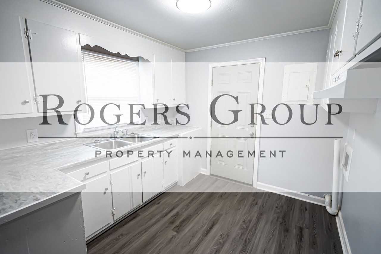 1827 S Clearview Dr - Photo 2 of 9