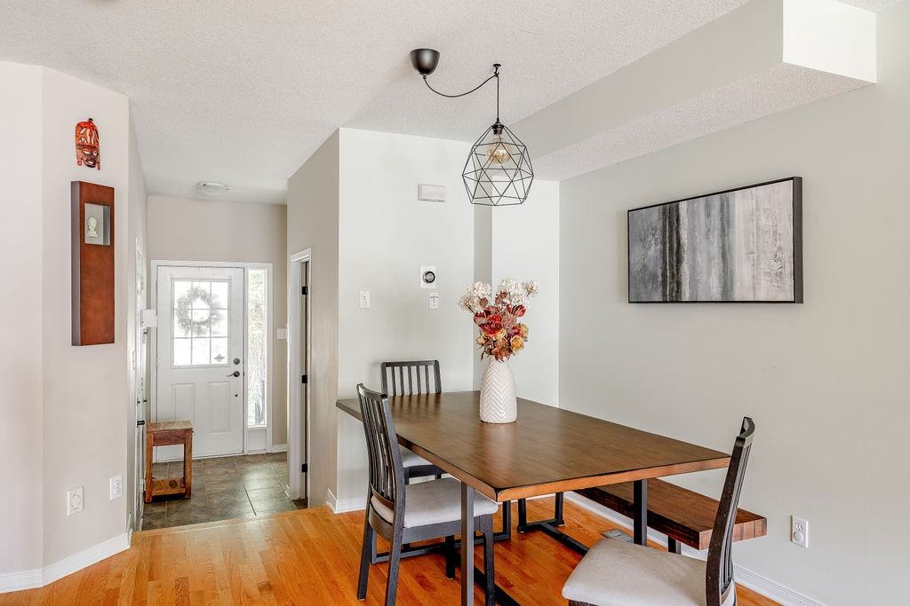 13 Upney Drive - Photo 4 of 33