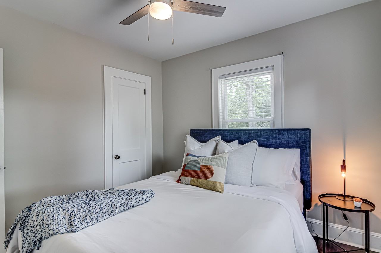 1604 W Lake Dr #B - Photo 7 of 14