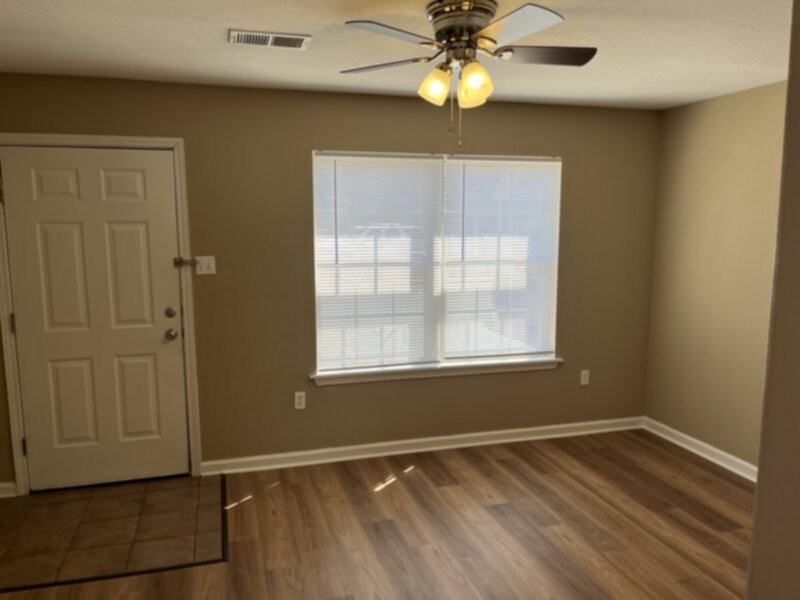 1613 Latourette Ln #D - Photo 3 of 11