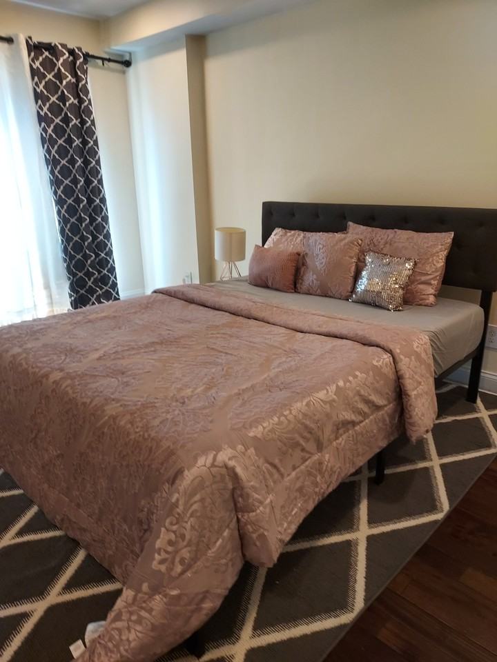 830 N Broadway - Photo 7 of 34