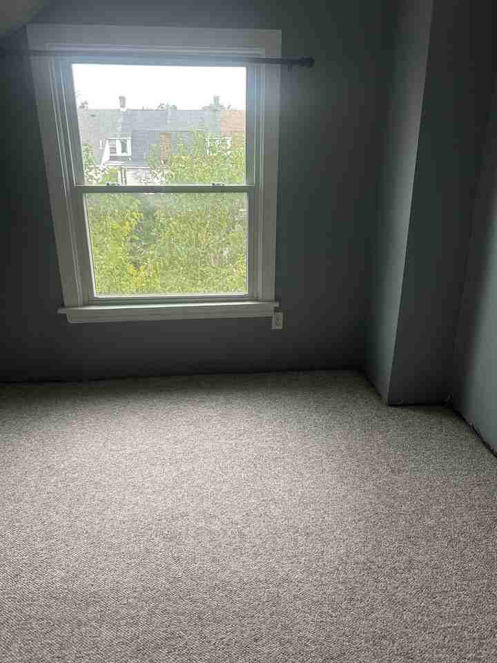 315 E Garrison St #2 - Photo 6 of 6