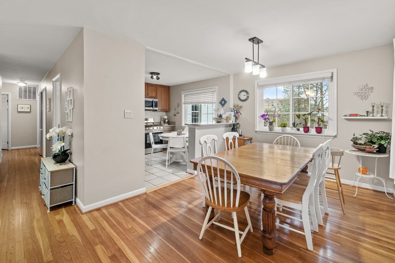 212 Rollins Ave #3BDRM - Photo 6 of 18