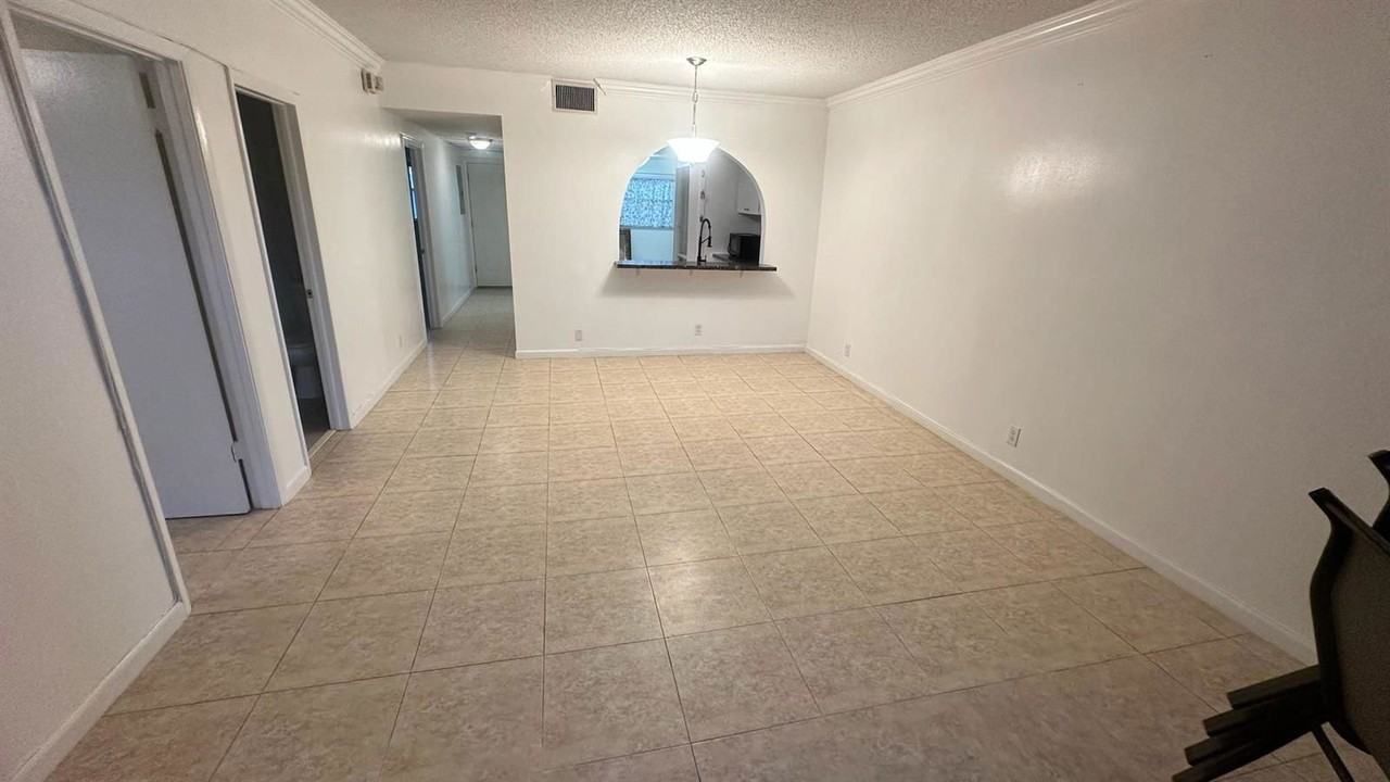 2500 Coral Springs Dr #314 - Photo 2 of 8
