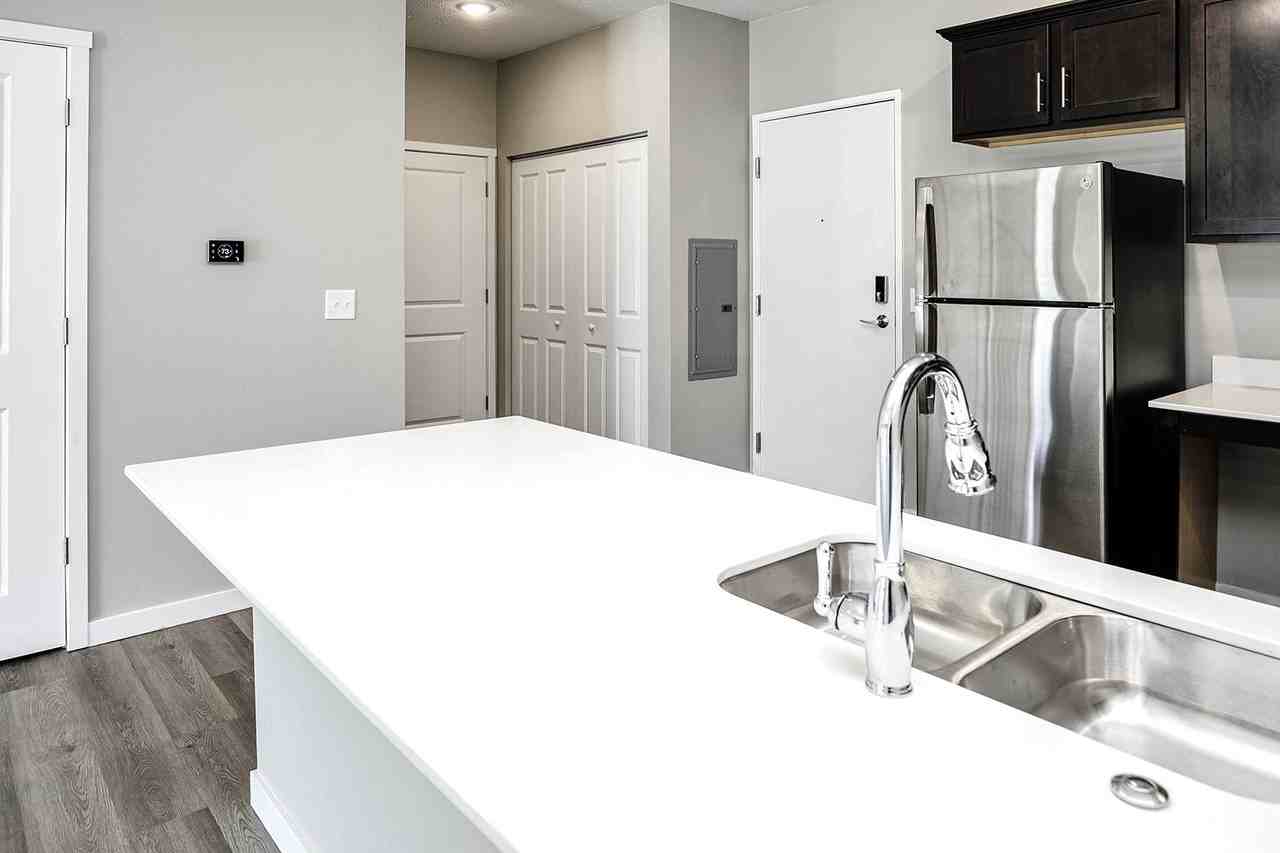 Cross Creek Apartments - Photo 5 of 45