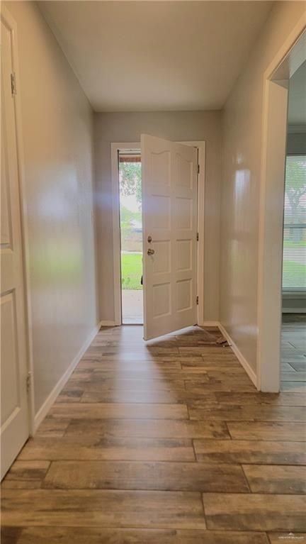 1420 S 15th Ave - Photo 3 of 7