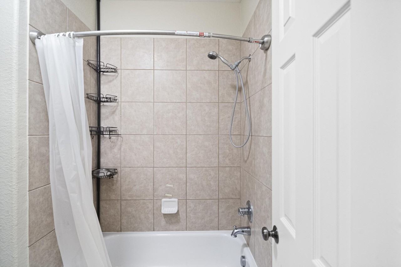 Kelliwood Arbor Ln - Photo 4 of 22