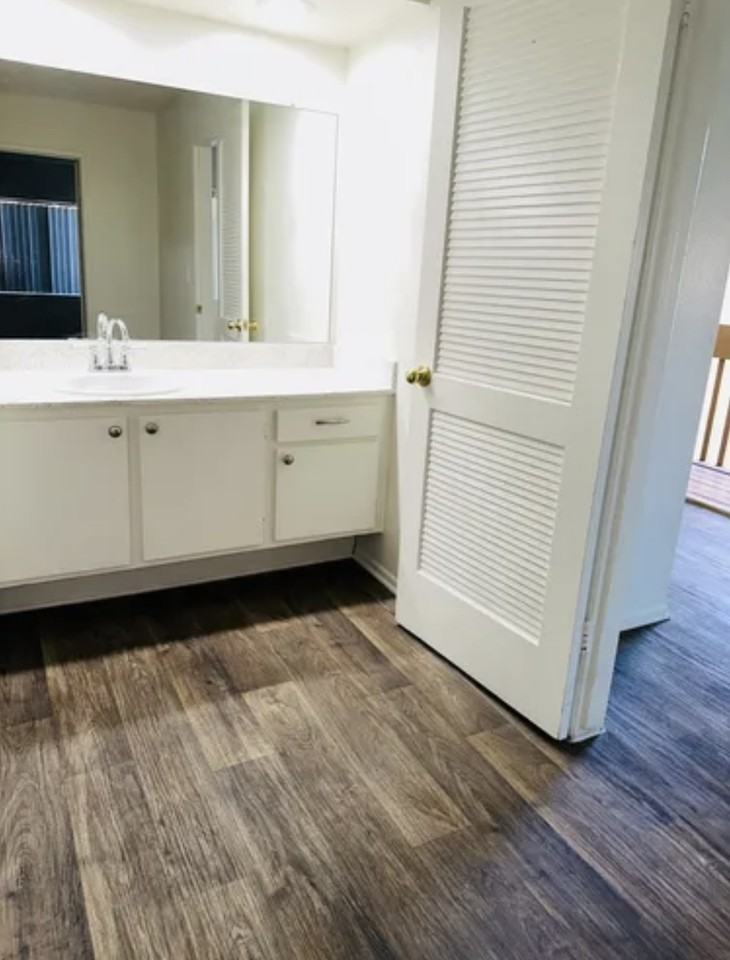 2357 E Commonwealth Ave #7 - Photo 5 of 27