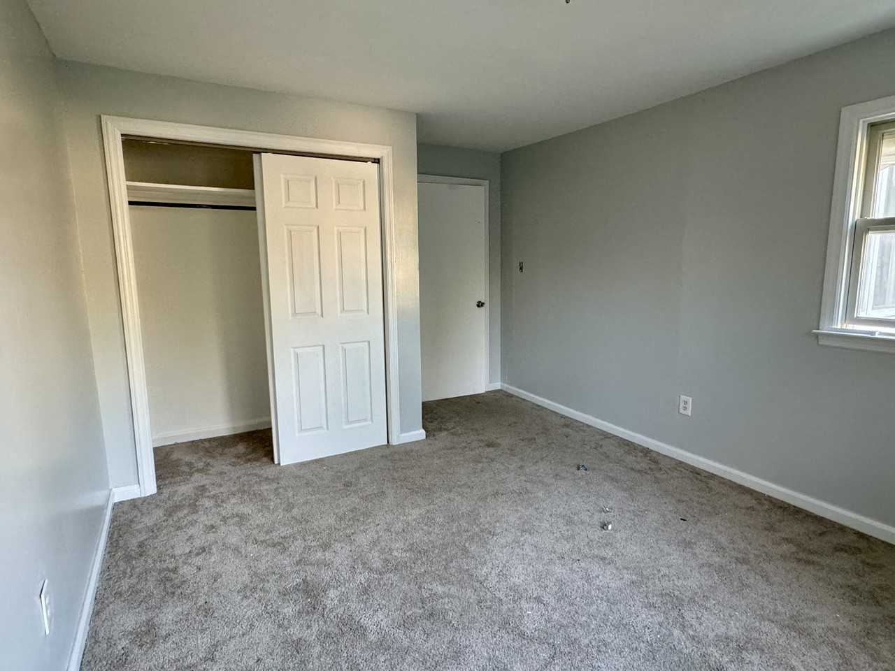 203 Valley Road - Photo 3 of 8