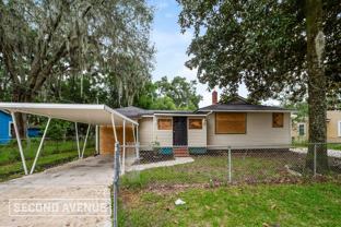 8727 5th Ave - Photo 1 of 1
