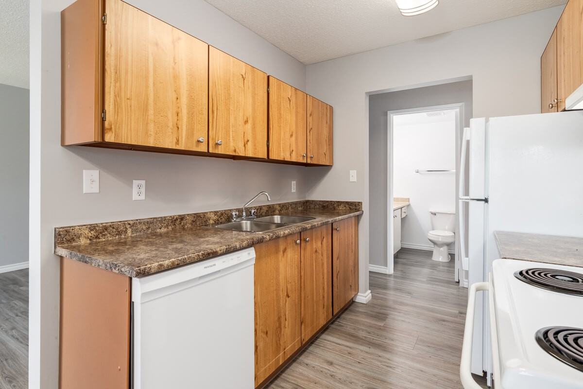 Corbitt Arms - Photo 7 of 33