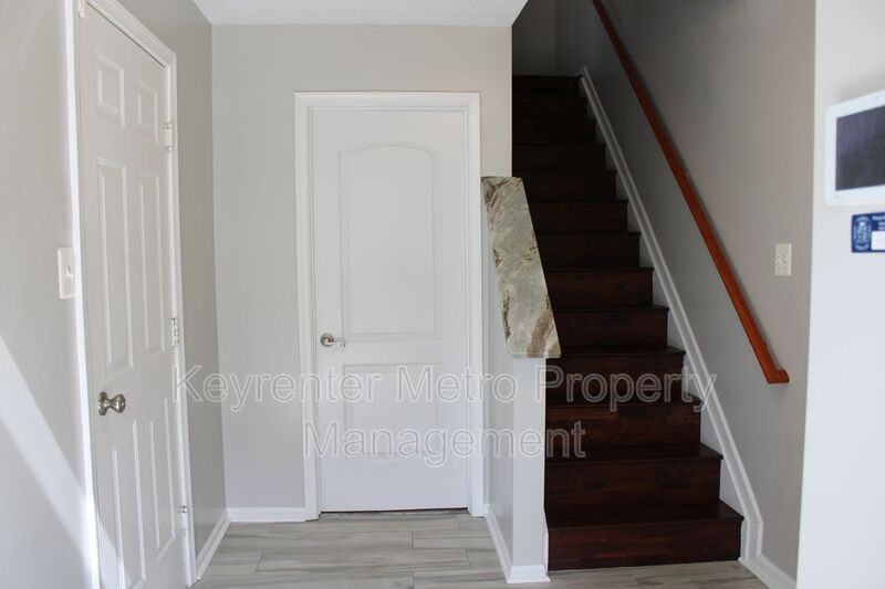 9900 Prince Royal Pl - Photo 4 of 50