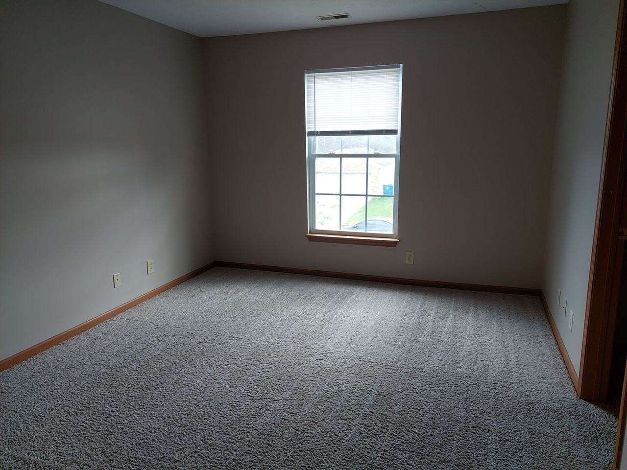 3280 Hopkins Ct - Photo 6 of 10
