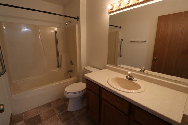 2318 Valley Rd - Photo 5 of 14