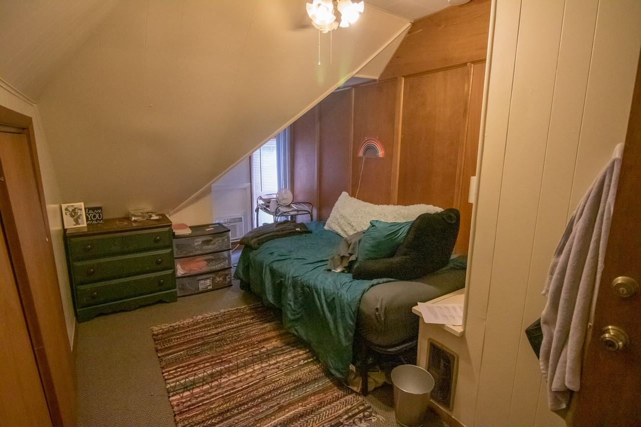 Arbor House - Photo 5 of 15