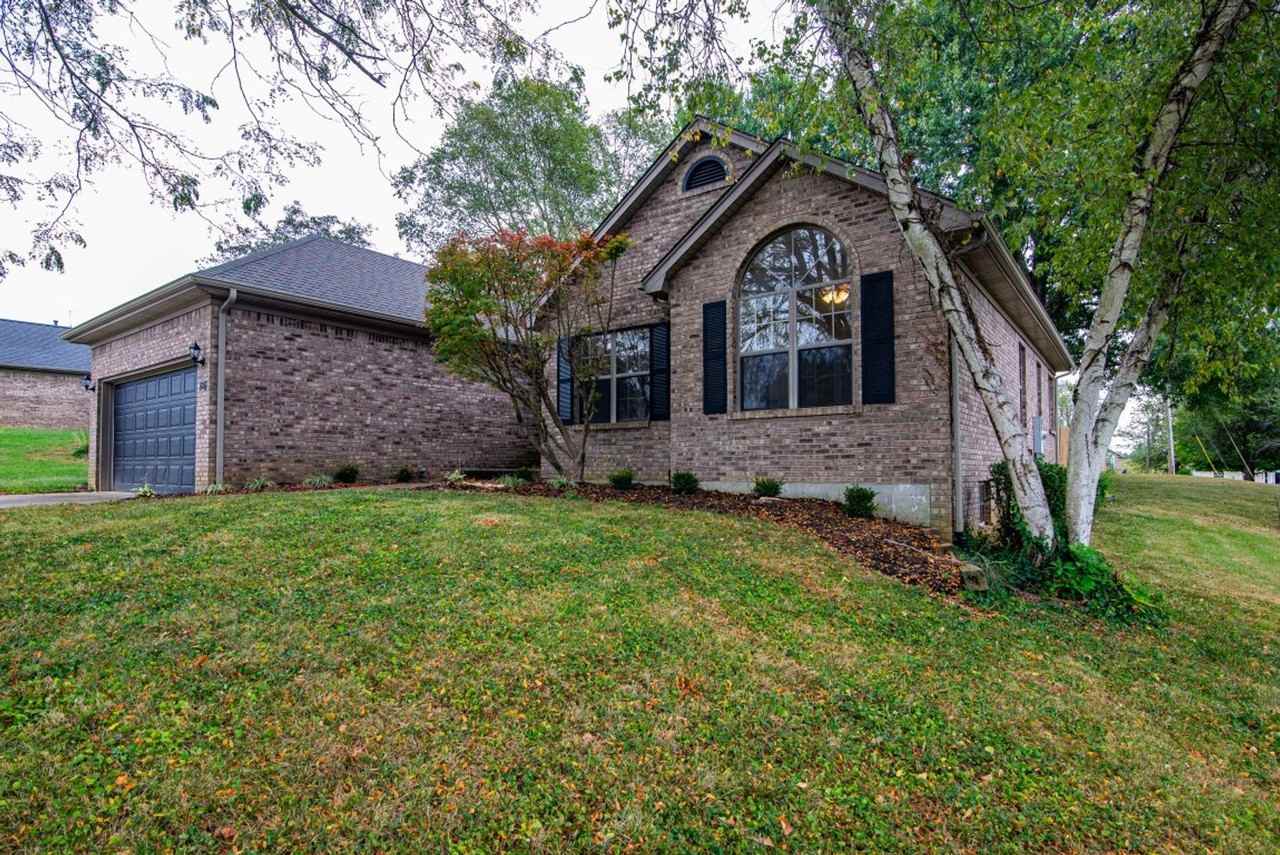 426 Ridgecrest Rd - Photo 4 of 49