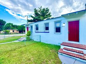 4802 Nw 18th Ave - Photo 1 of 1