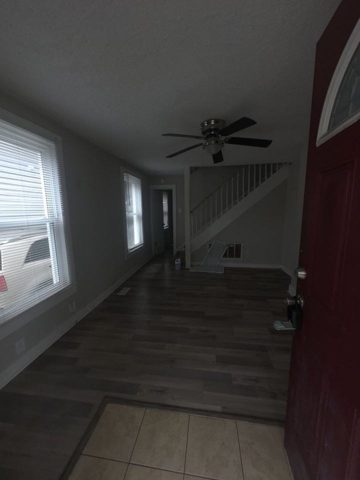 2506 Portsmouth Blvd - Photo 2 of 12