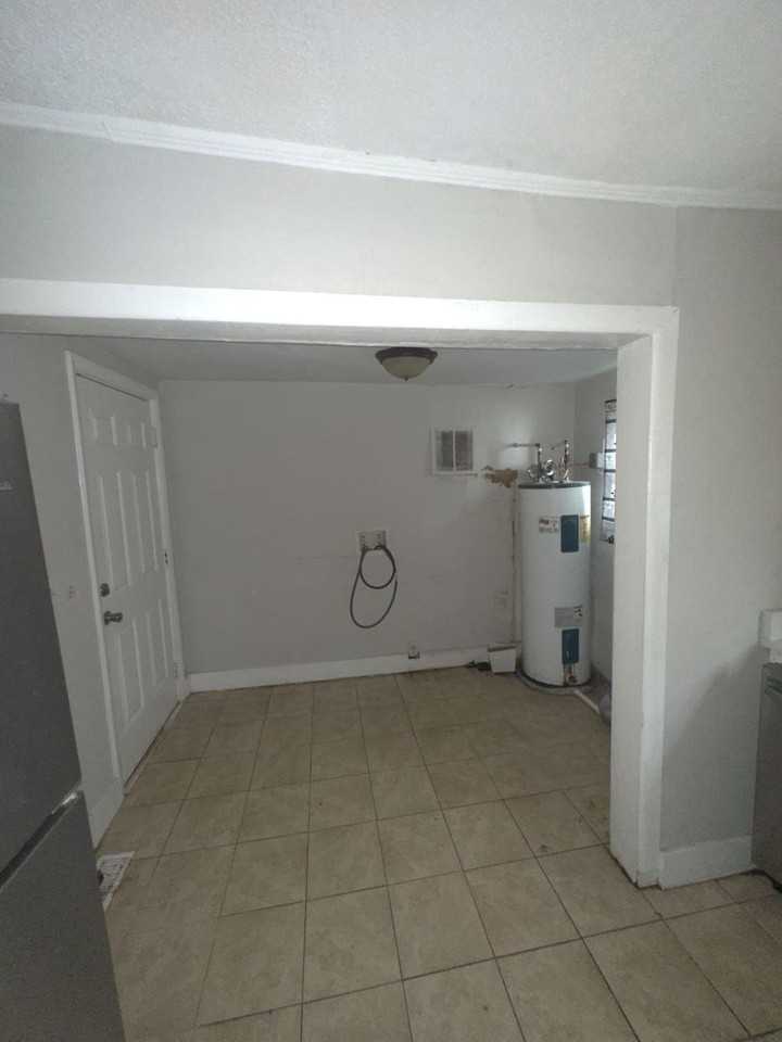 2506 Portsmouth Blvd - Photo 3 of 12