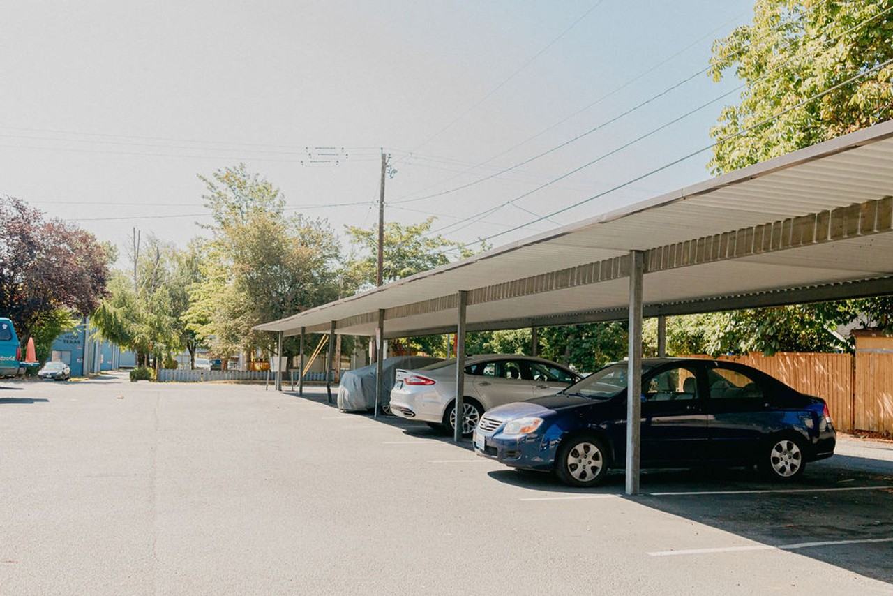 The Texas St Apartments - Photo 5 of 5