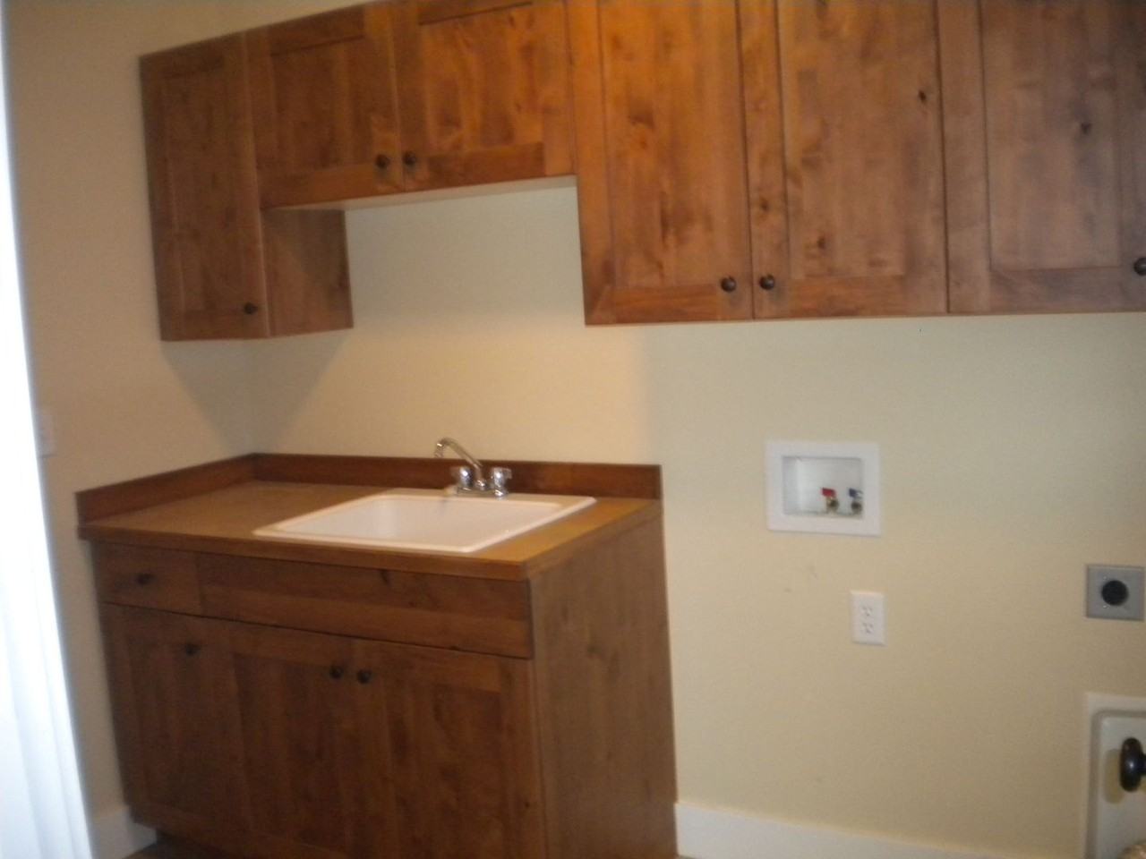 1124 Alder Creek Dr - Photo 5 of 14