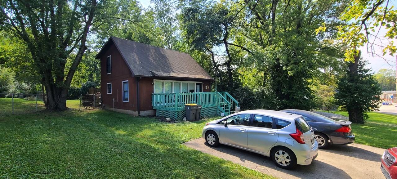 515 W 16th St #515 - Photo 2 of 22