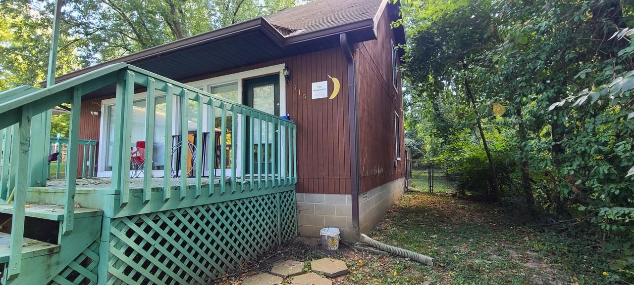515 W 16th St #515 - Photo 3 of 22