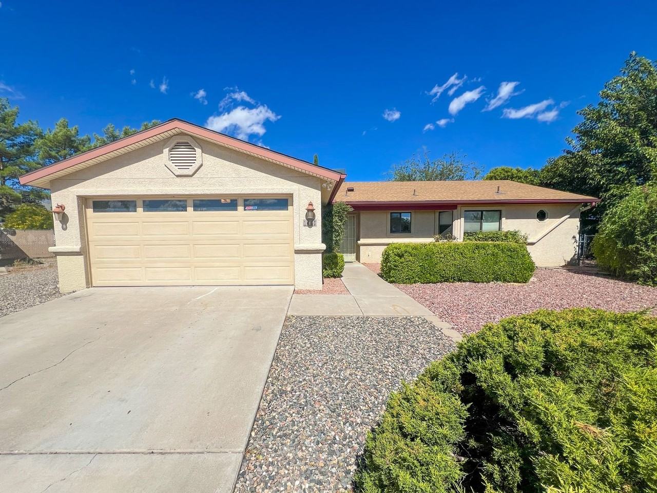 1400 W Foy Dr