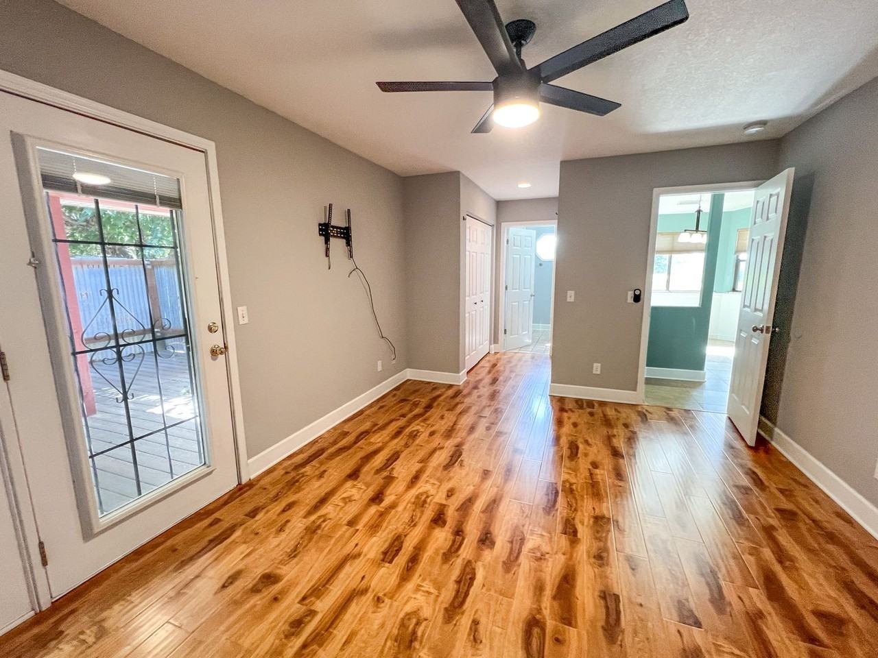 1400 W Foy Dr - Photo 4 of 23