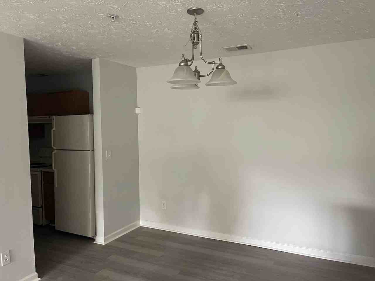 5201 Fairington Ridge Cir - Photo 7 of 16