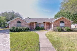 3223 Ellen Dr - Photo 1 of 1