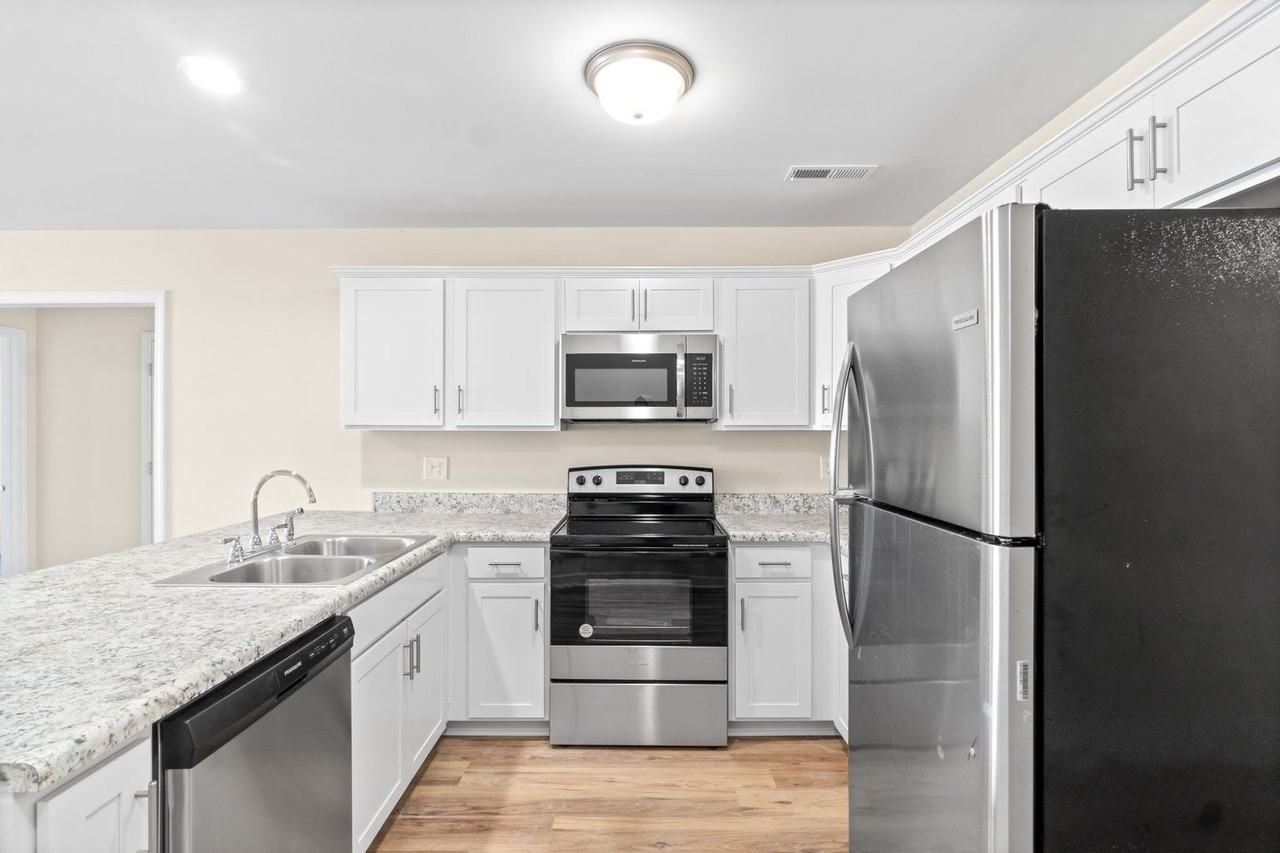 9530 Russellville Rd #A - Photo 6 of 21