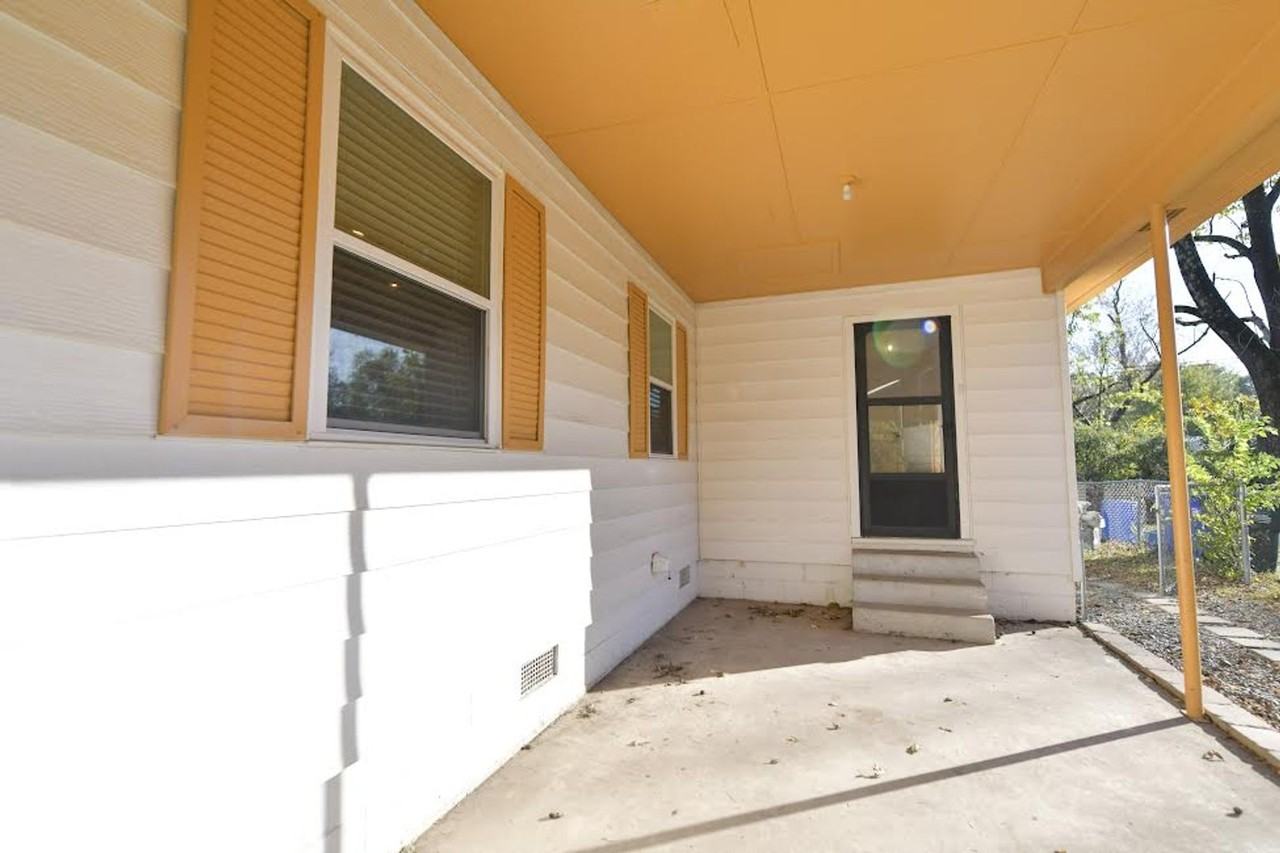 2125 Hairston St - Photo 3 of 21