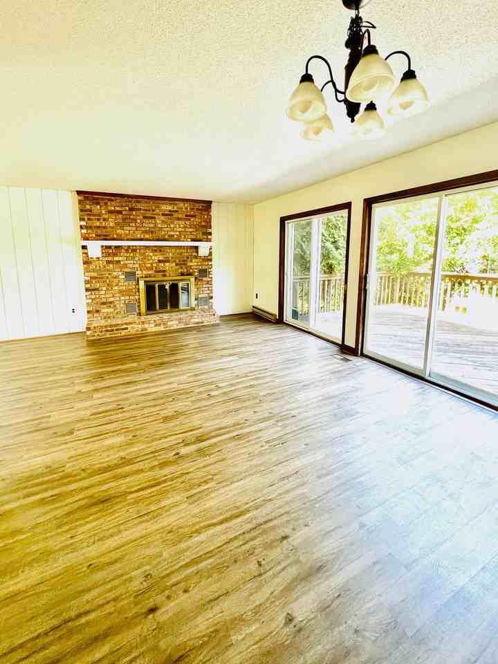 238 Spear St - Photo 5 of 8