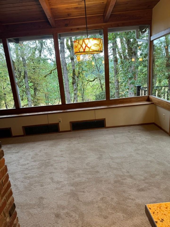 3645 Nw Hayes Ave - Photo 4 of 37