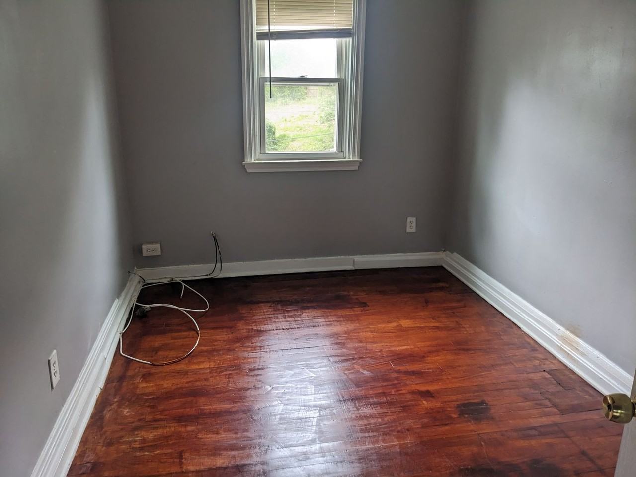 5667 Kavon Avenue - Photo 7 of 13