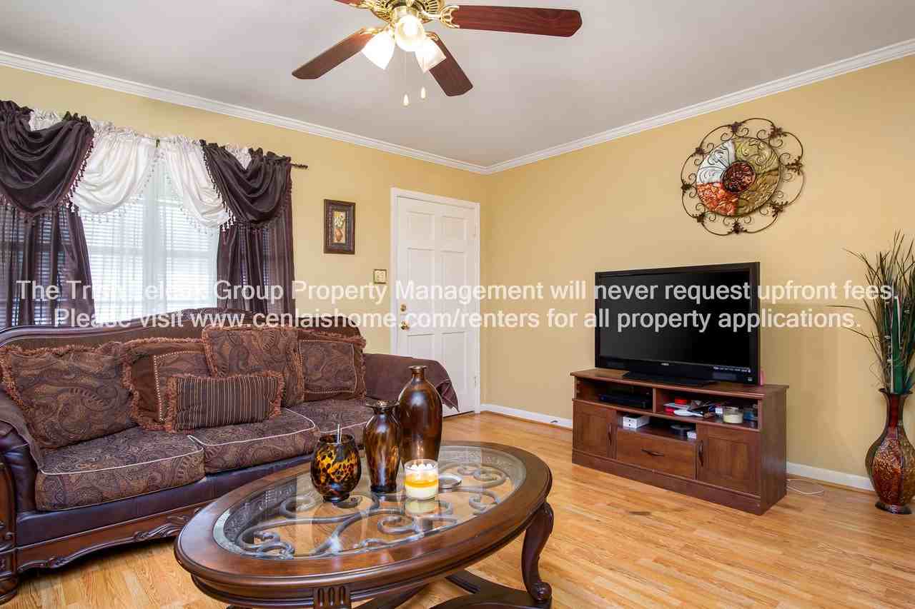 5006 Blanche Dr - Photo 3 of 13