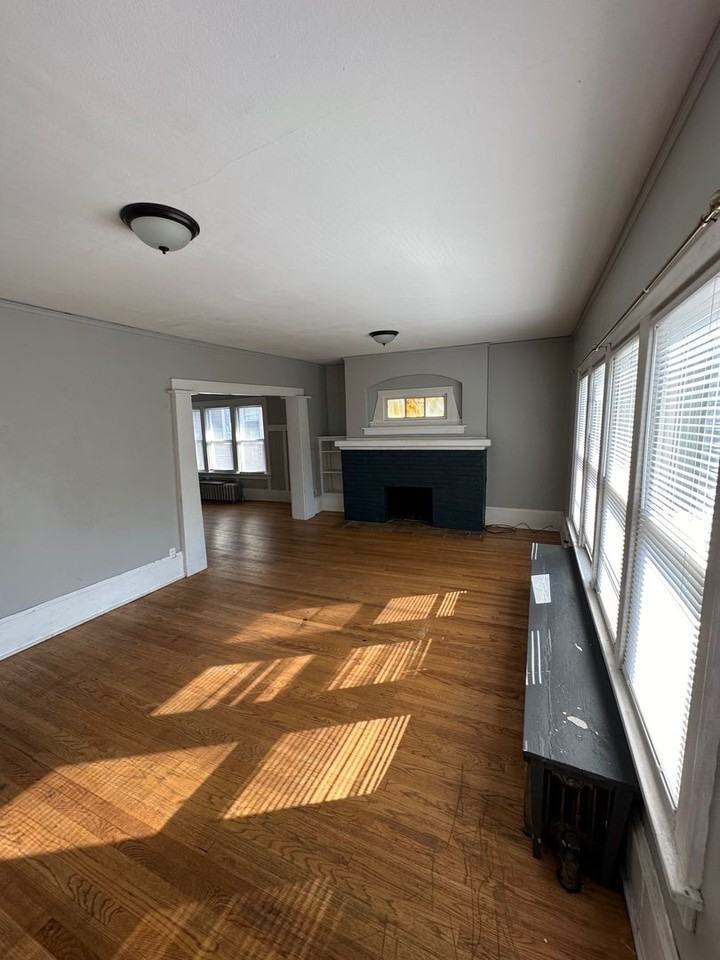 3360 North Downer Avenue - Photo 2 of 16