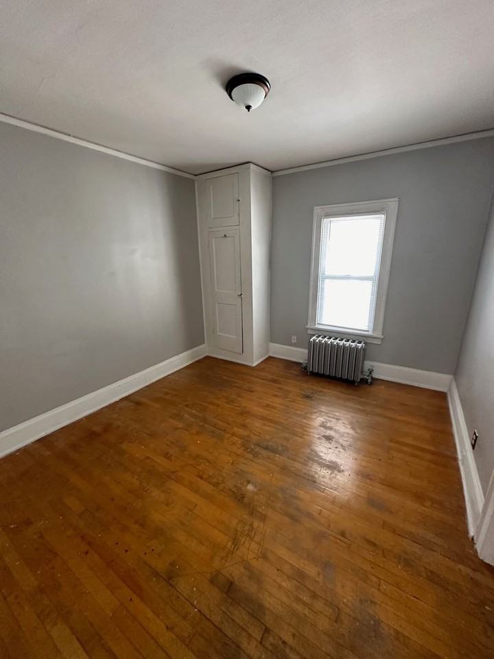 3360 North Downer Avenue - Photo 6 of 16