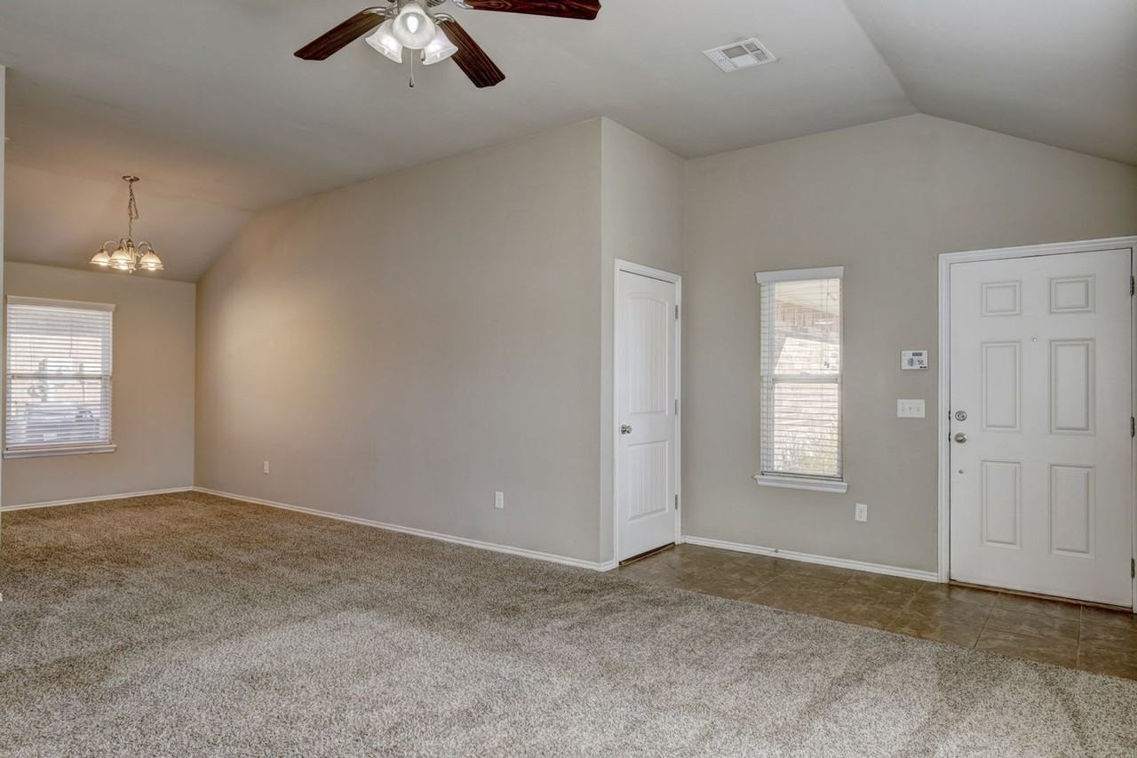 19621 Rondo Dr - Photo 2 of 50