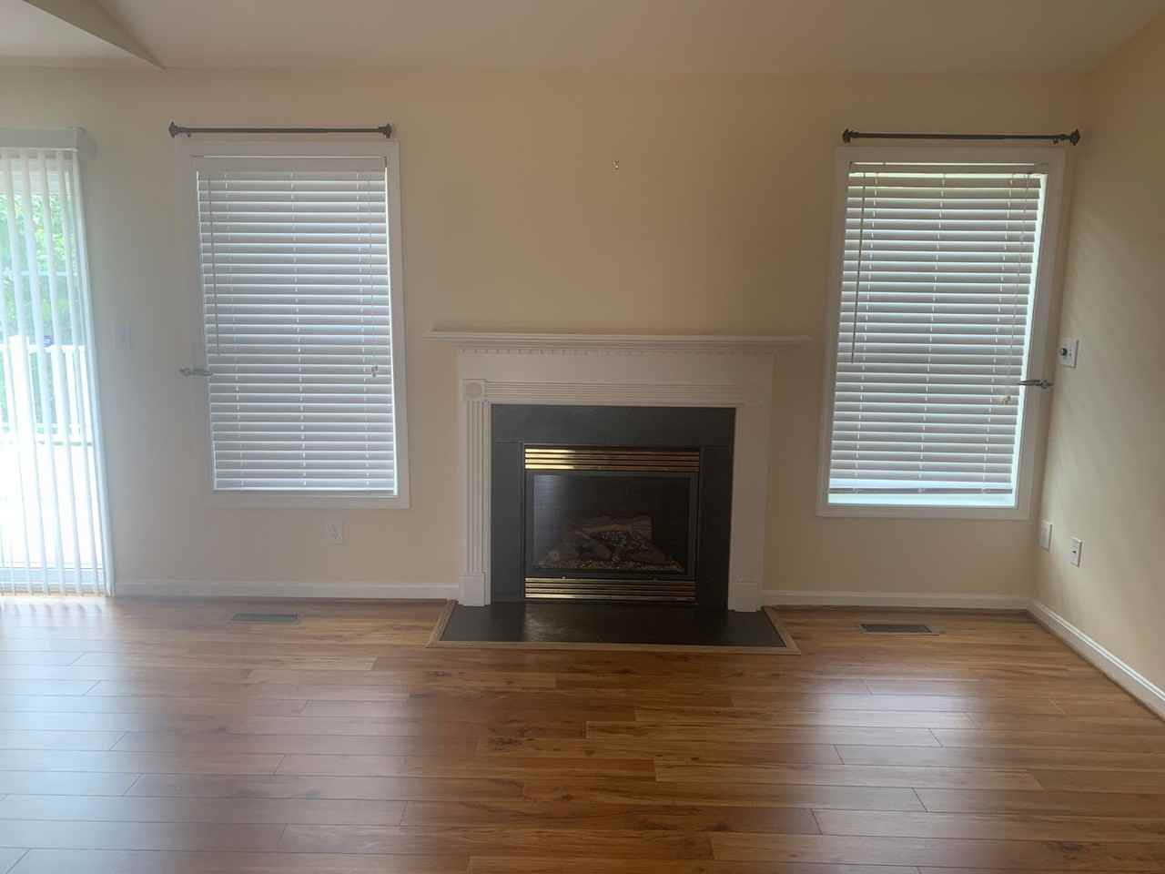 1245 Saddleback Rd - Photo 3 of 24