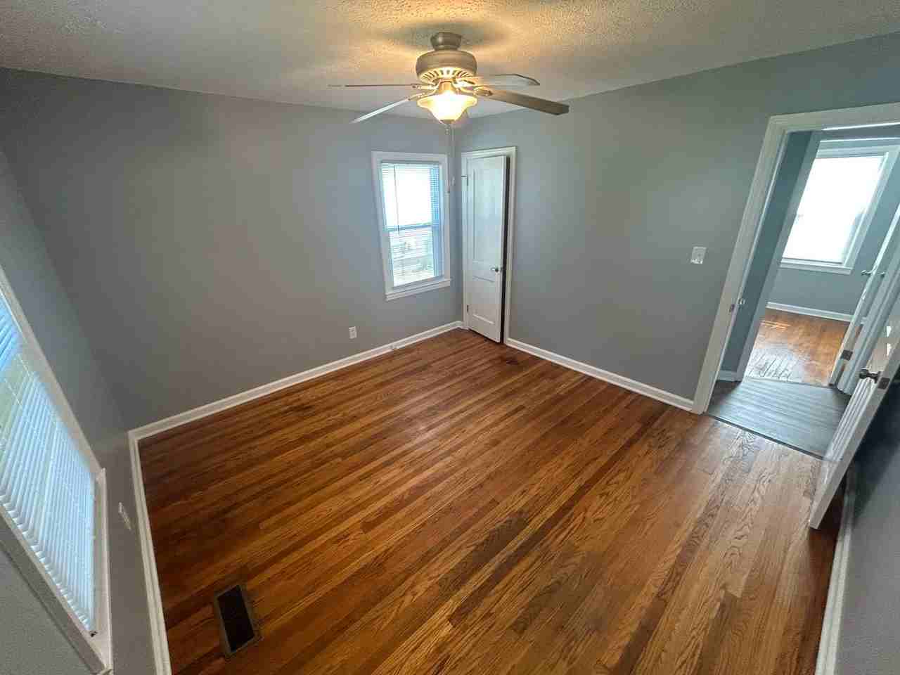 1562 Loney Ln - Photo 6 of 10