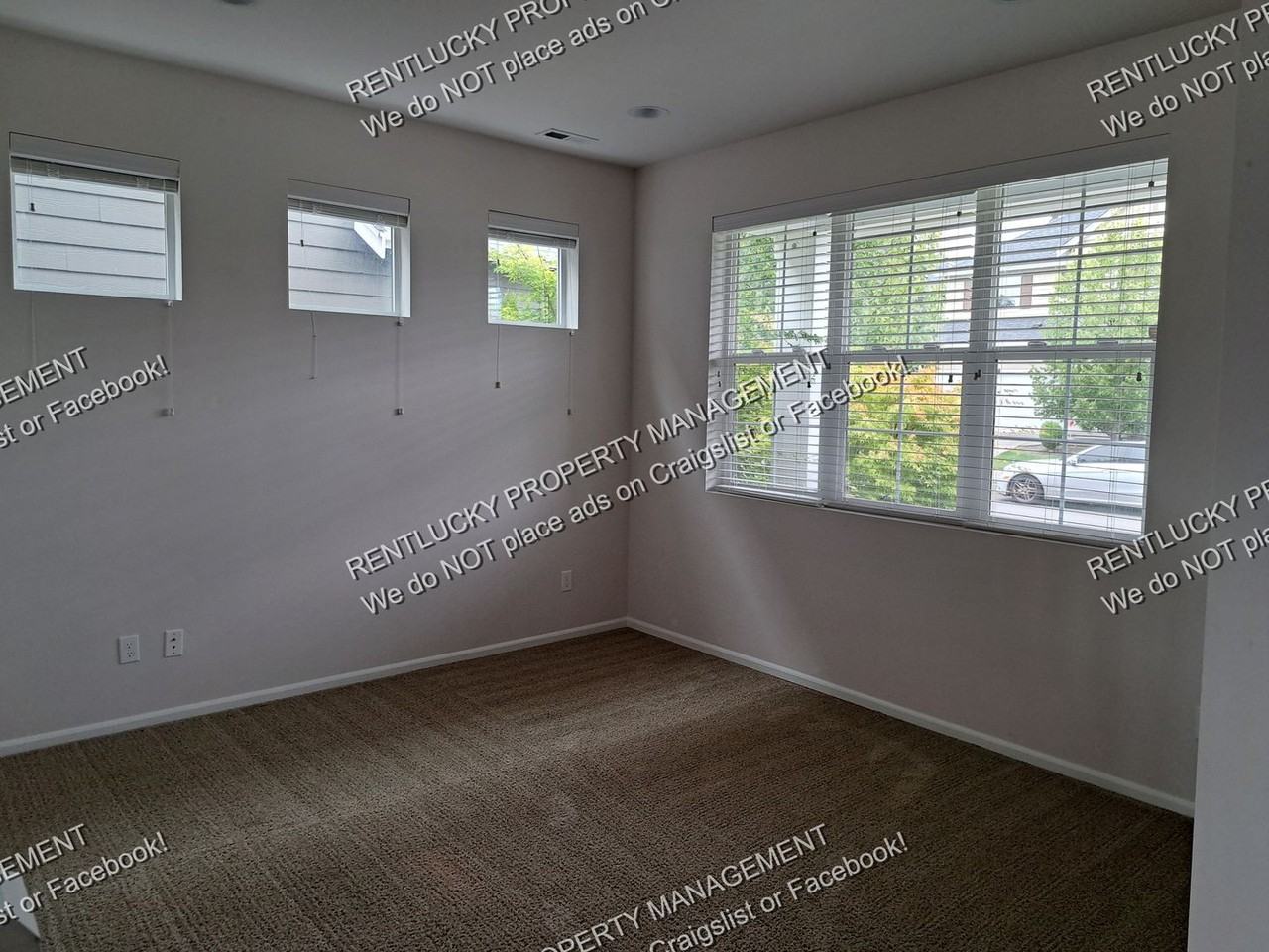 32229 49th Ave S - Photo 3 of 37