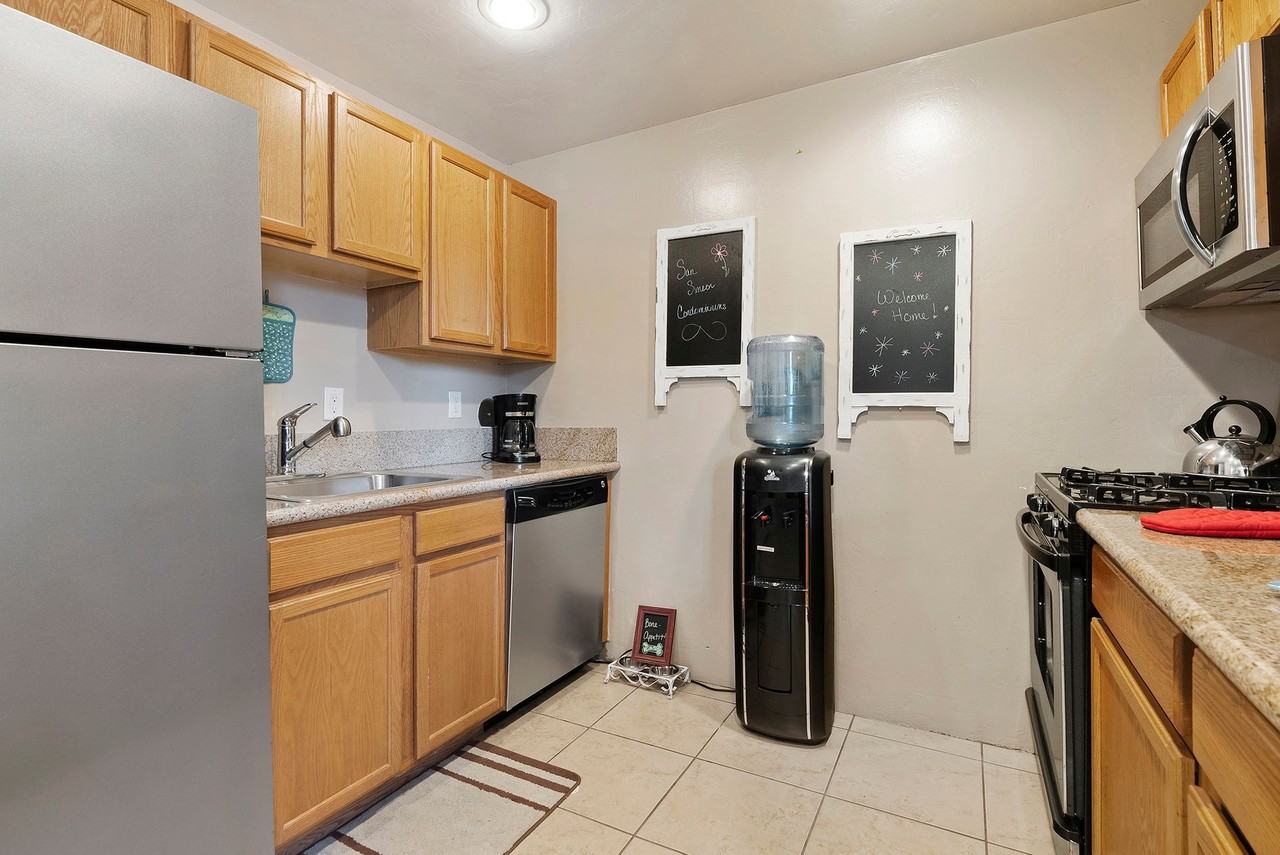 6091-6141 E Golf Links Road - Photo 6 of 13