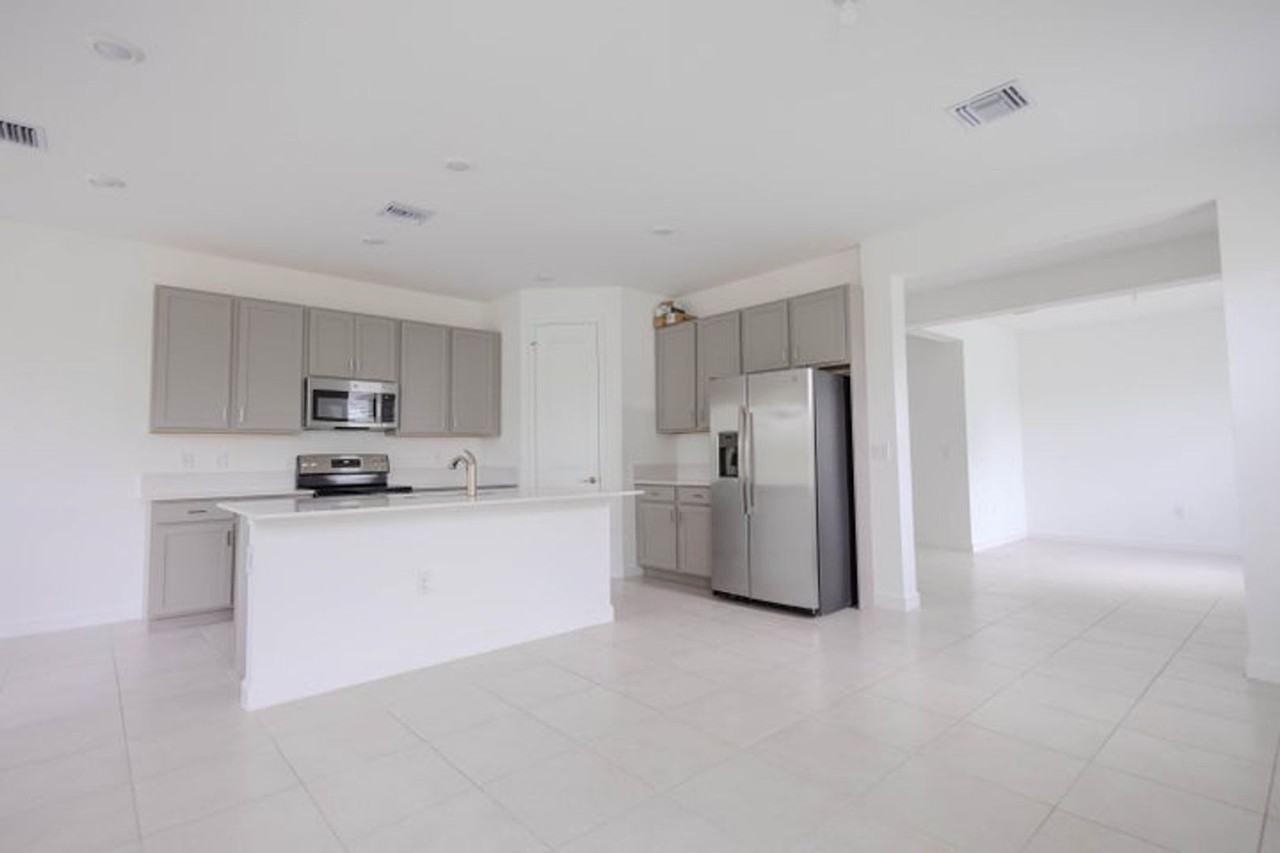 4811 Navali Dr - Photo 3 of 18