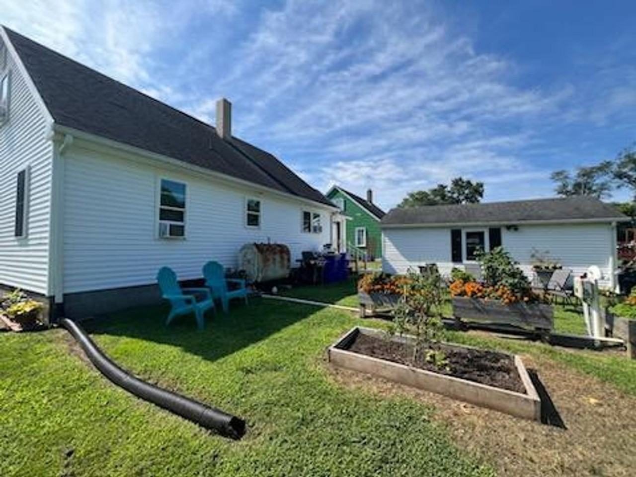 6166 Kirby Rd - Photo 3 of 8