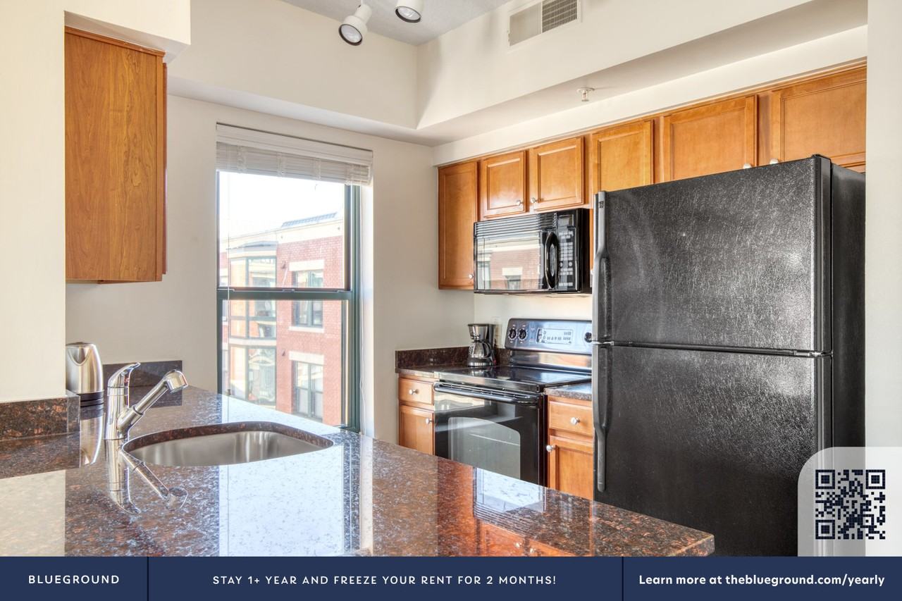 1301 M Street Northwest - Photo 7 of 39